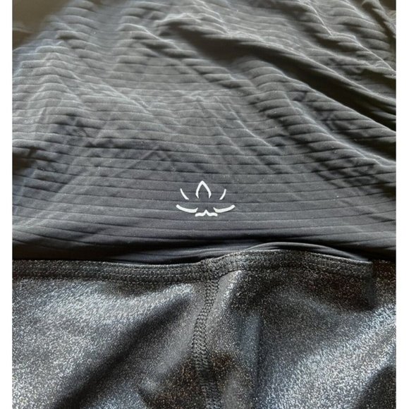 Beyond Yoga Beyond the Bump Maternity Leggings size Medium - Black Shimmer - Picture 4 of 6